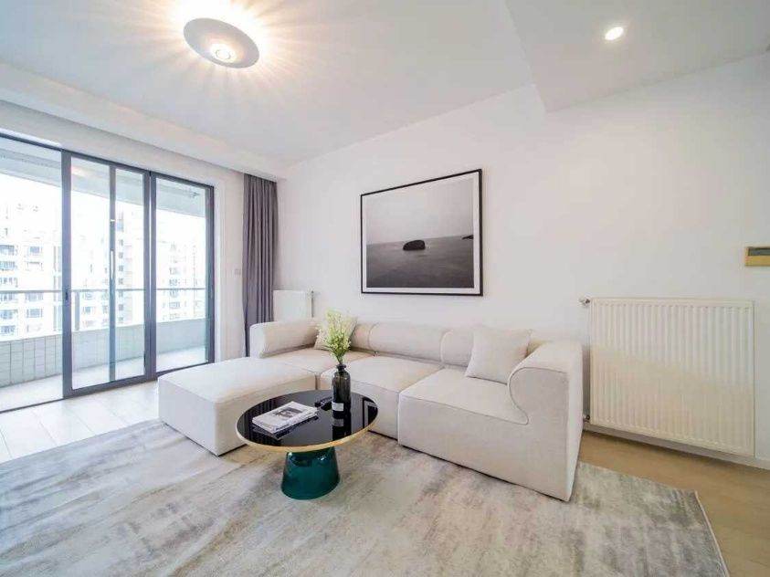 Housing image — Living Room