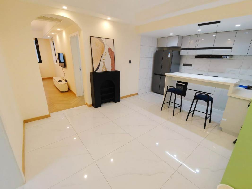 Housing image — Dining Area