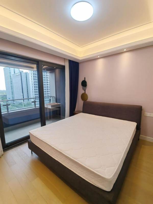Housing image — Bedroom