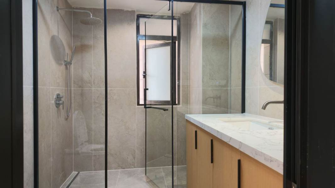 Housing image — Bathroom