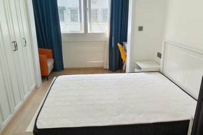 1BR Apartment near Hongqiao Rd Metro (L3/L4/L10)
