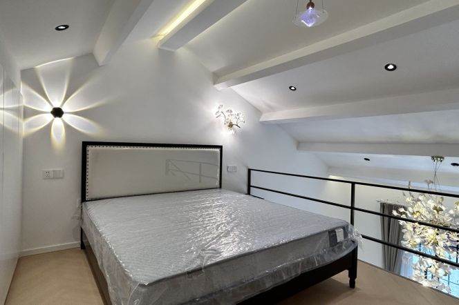 Spacious 1BR Lane House in Jing'an