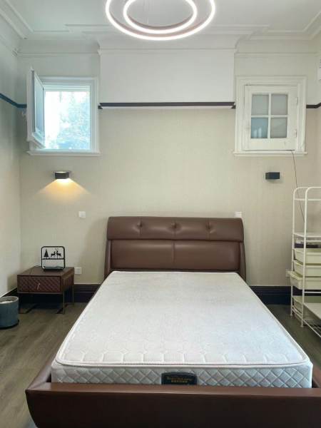 Housing image — Bedroom