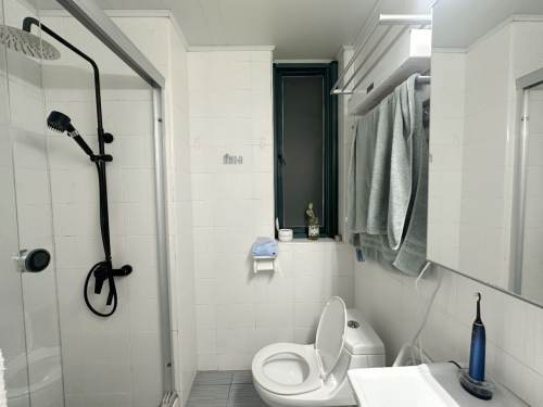 Housing image — Bathroom