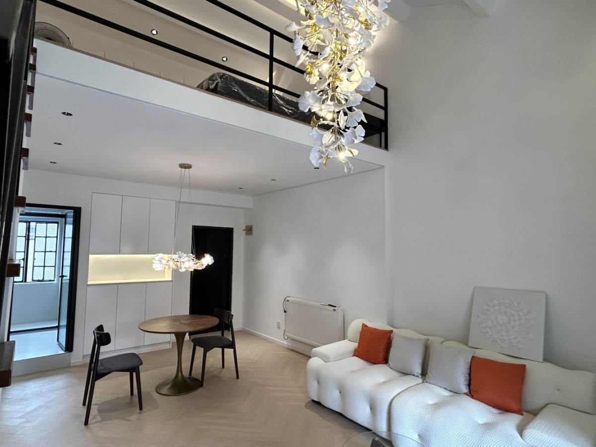 Housing image — Living Room
