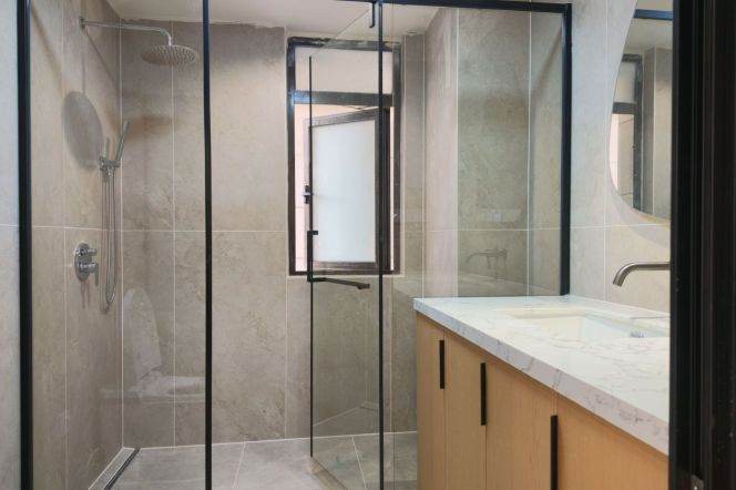 Spacious 3BR Apartment in Old Xuhui with Green View