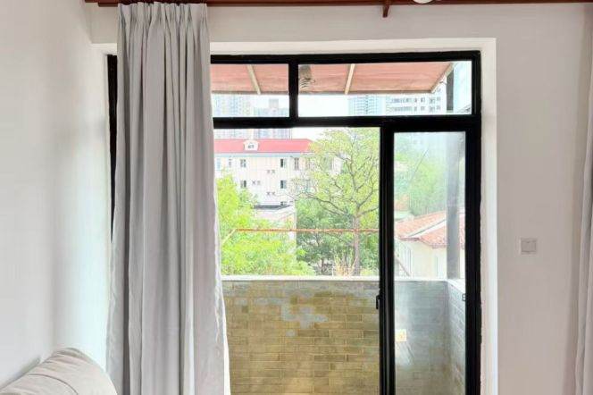 1BR Apartment in Old Xuhui