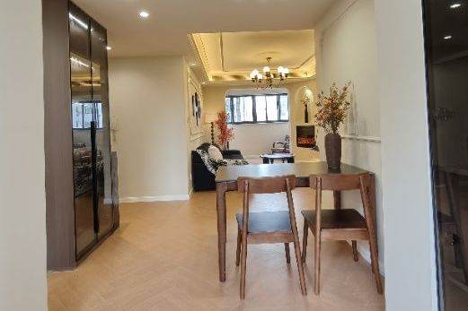 2BR Apartment near Hongcao Rd Metro (L12)