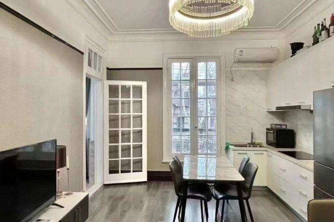 Spacious 1BR Heritage Apartment near Luwan Stadium (L9)