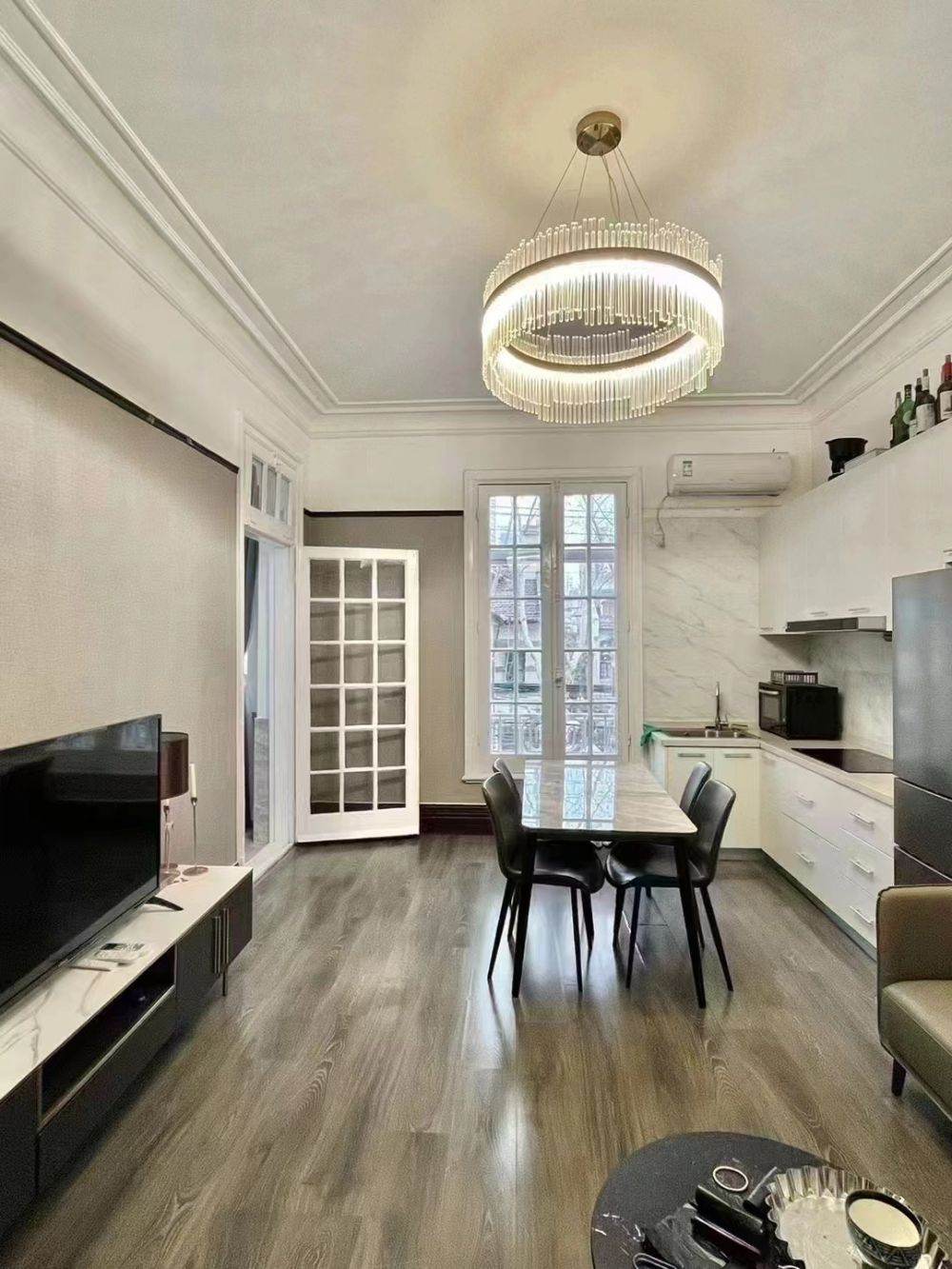 Housing image — Living Room