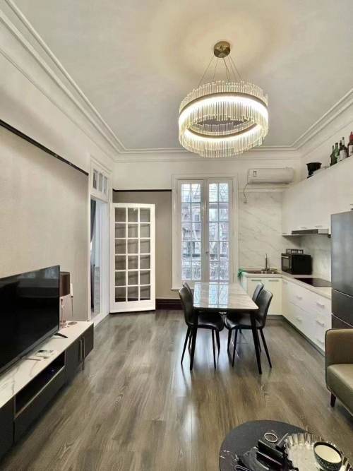 Housing image — Living Room