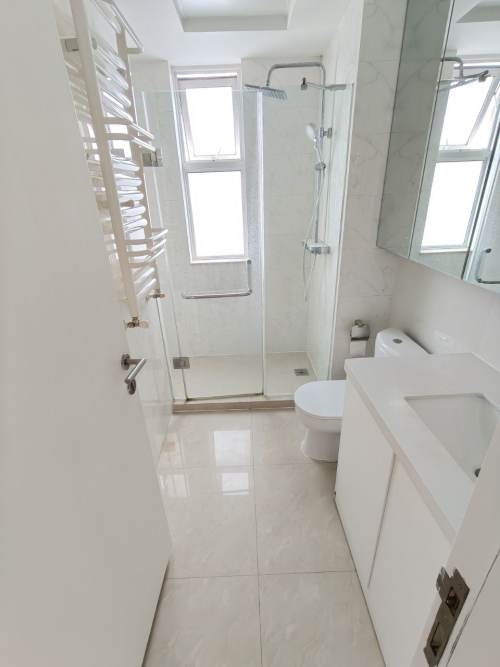 Housing image — Bathroom