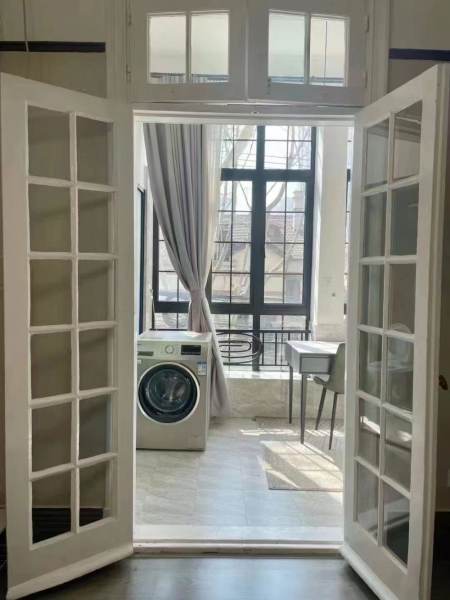 Housing image — Bedroom