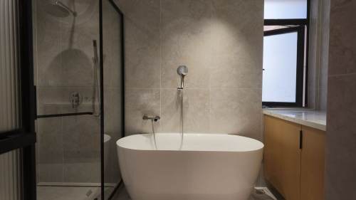 Housing image — Bathroom