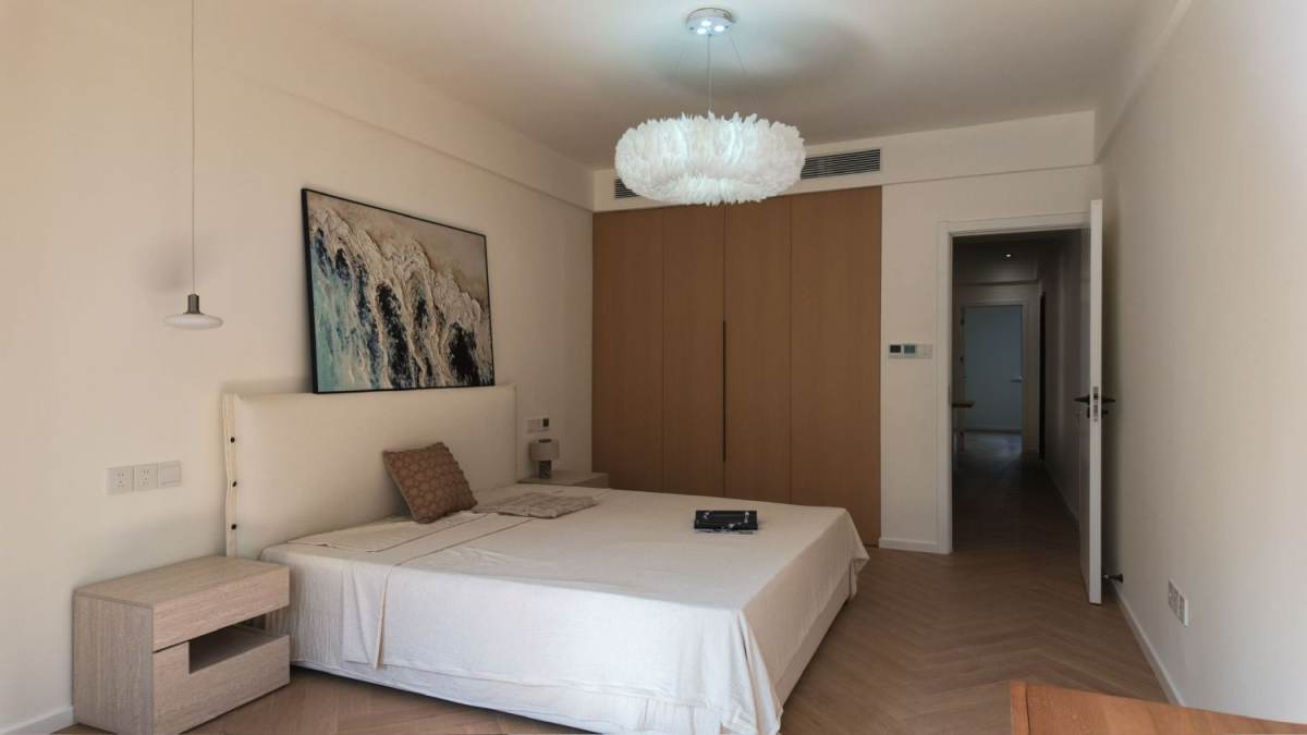 Housing image — Bedroom