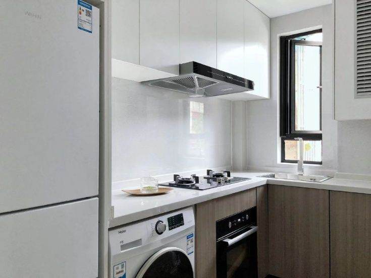 Housing image — Kitchen