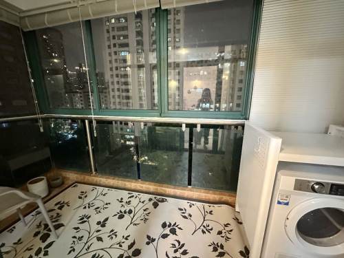 Housing image — Balcony