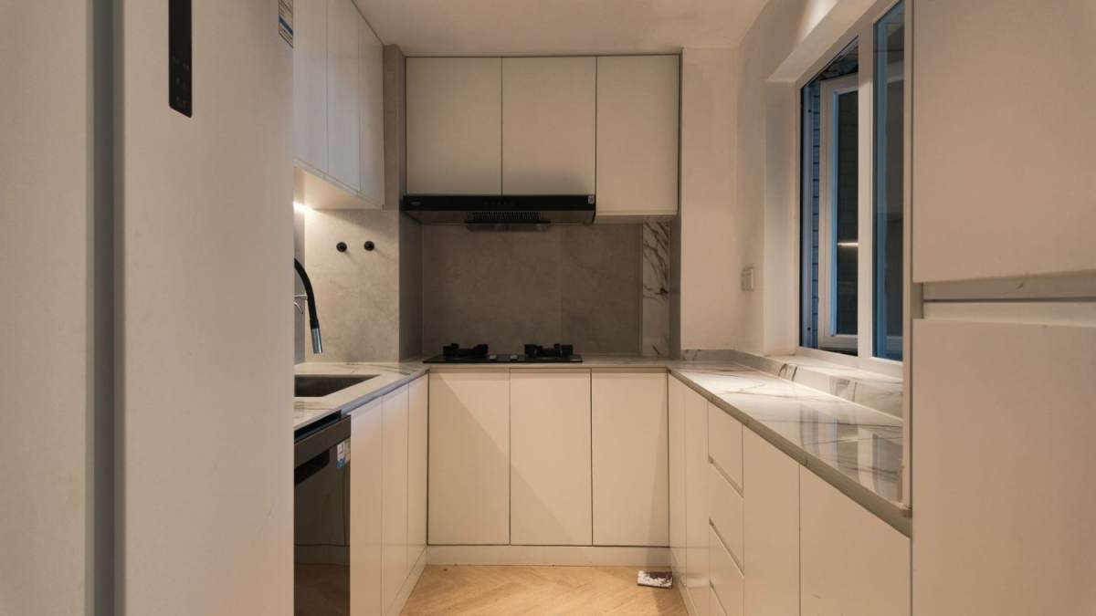 Housing image — Kitchen