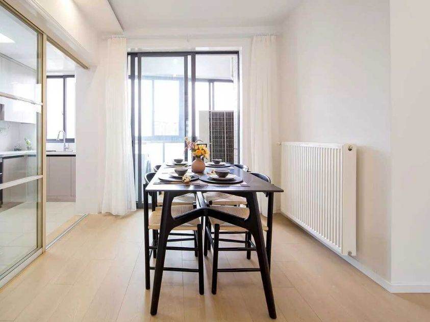 Housing image — Dining Area