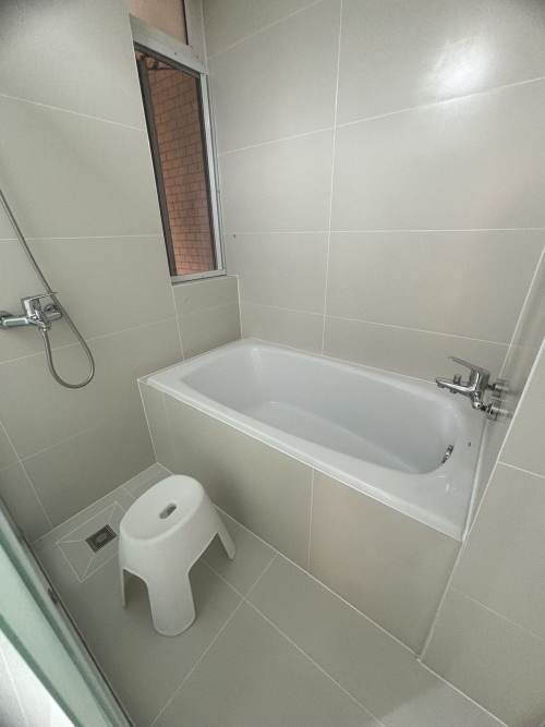Housing image — Bathroom