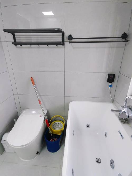 Housing image — Bathroom