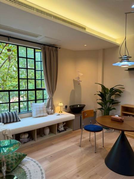 Housing image — Living Room