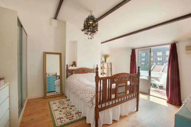 Spacious 2BR Lane House in Jing'an with Terrace (L7)