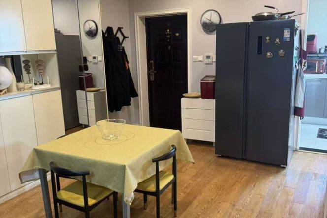 High-Floor Spacious 2BR Apartment at Brilliant City (L3/L4)