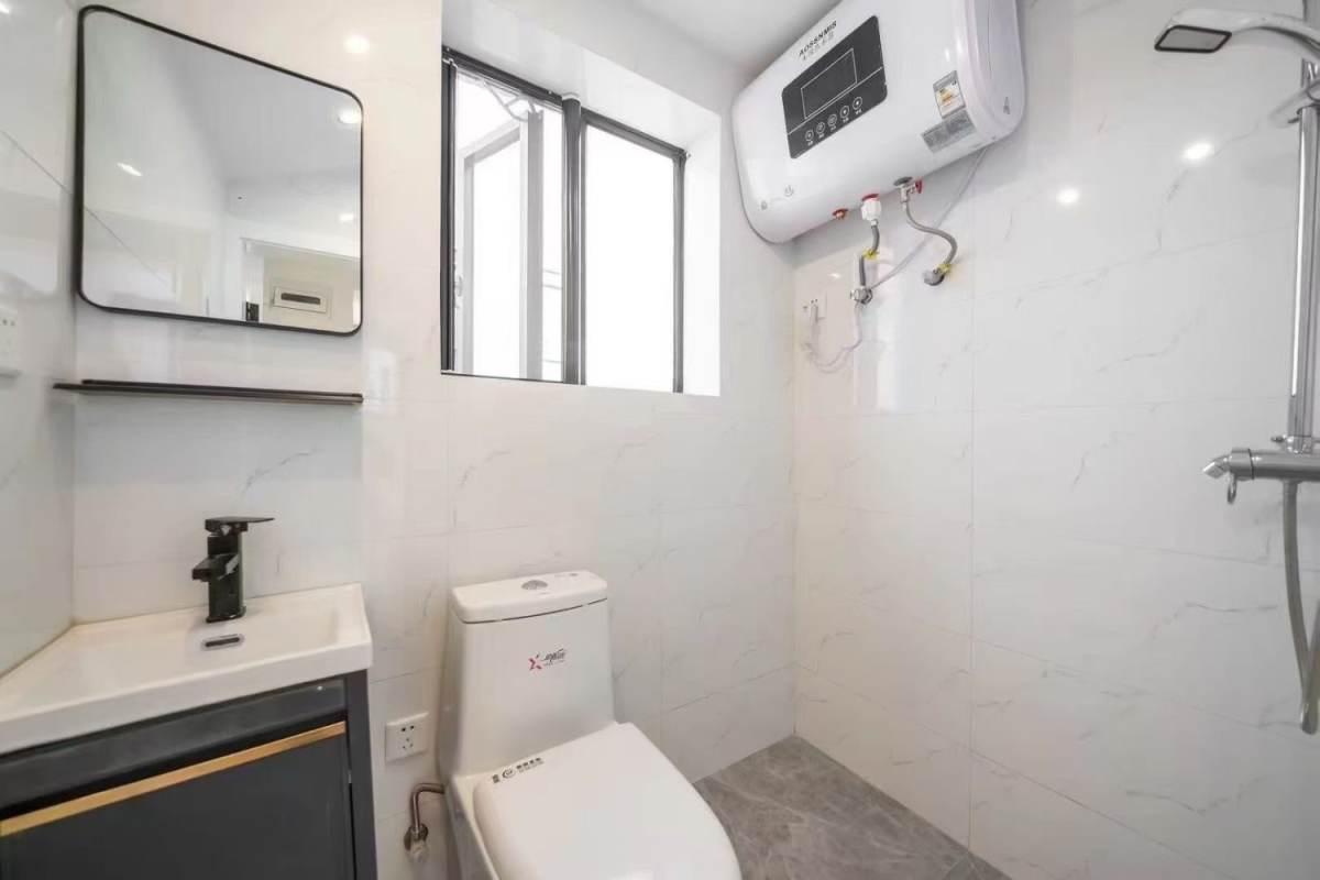 Housing image — Bathroom