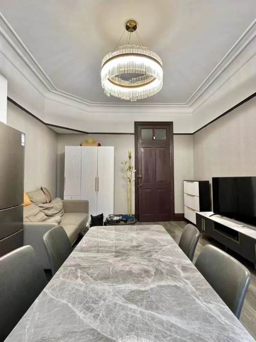Housing image — Living Room