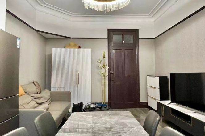 Spacious 1BR Heritage Apartment near Luwan Stadium (L9)