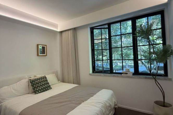 3BR Heritage Apartment in Xujiahui (L10/L11)