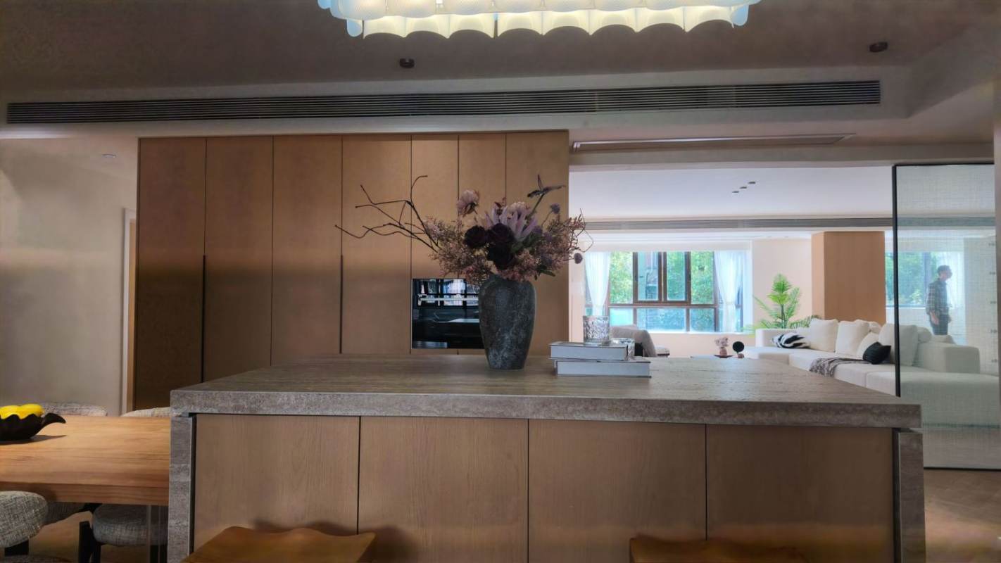 Housing image — Dining Area