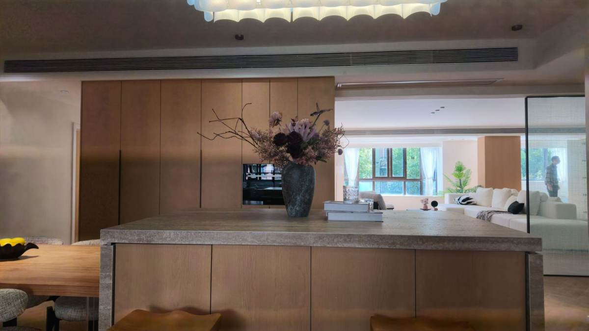 Housing image — Dining Area