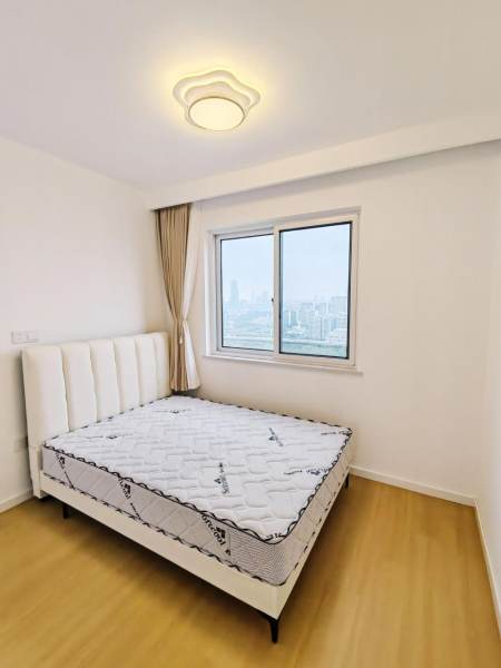 Housing image — Bedroom
