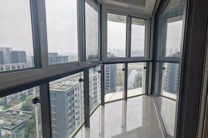 2BR Apartment near Oriental Sports Center Metro
