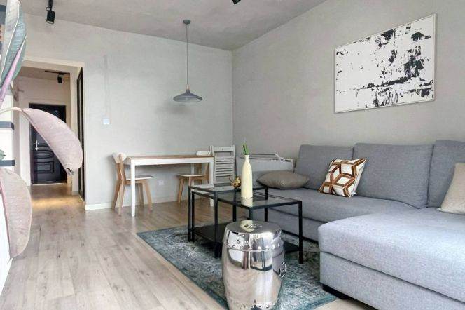 Spacious 1BR Apartment near Zhongshan Park (L3/L4)