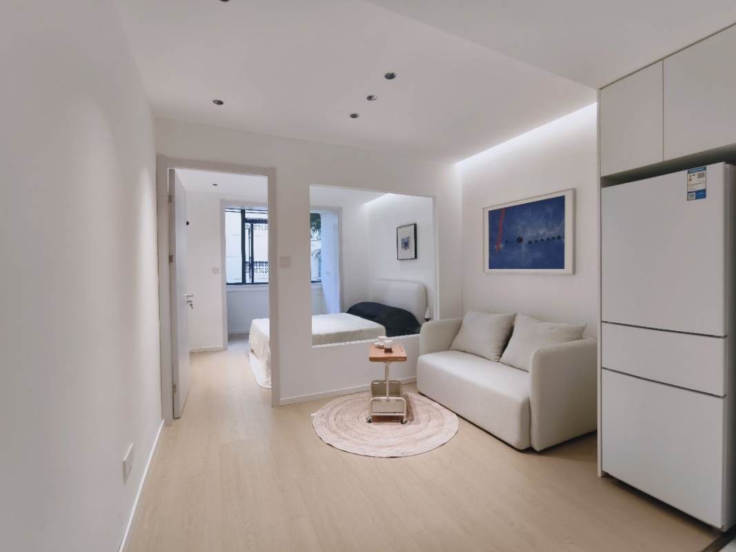 Housing image — Living Room