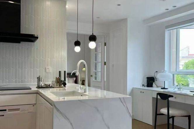 Spacious 1BR Apartment in Old Xuhui with Green View (L1/L10)