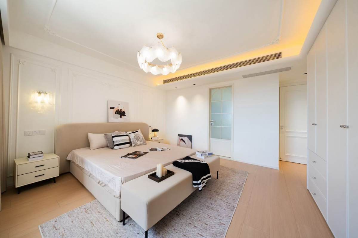 Housing image — Bedroom