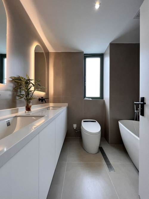 Housing image — Bathroom