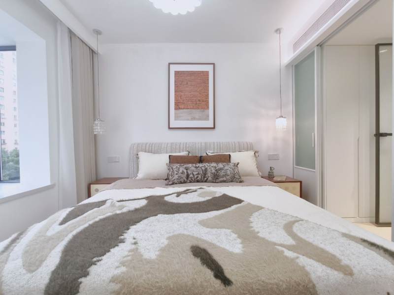 Housing image — Bedroom