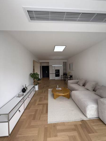 Housing image — Living Room