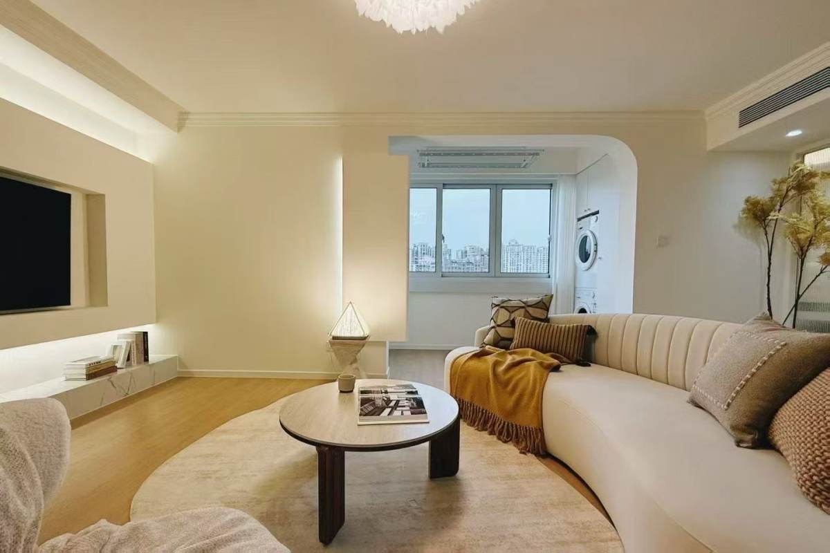 Housing image — Living Room