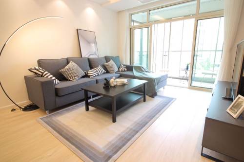 Housing image — Living Room