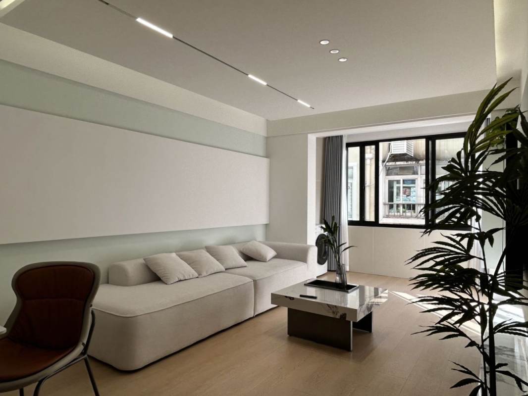 Housing image — Living Room
