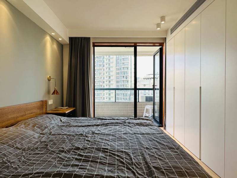 Housing image — Bedroom