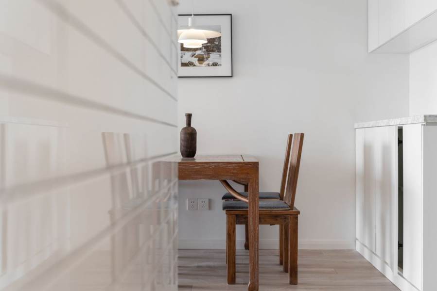 Housing image — Dining Area