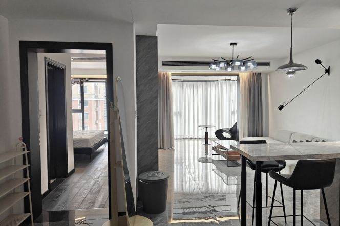 High-Floor 2BR Apartment at Huasheng Grand Mansion (L1/L13)