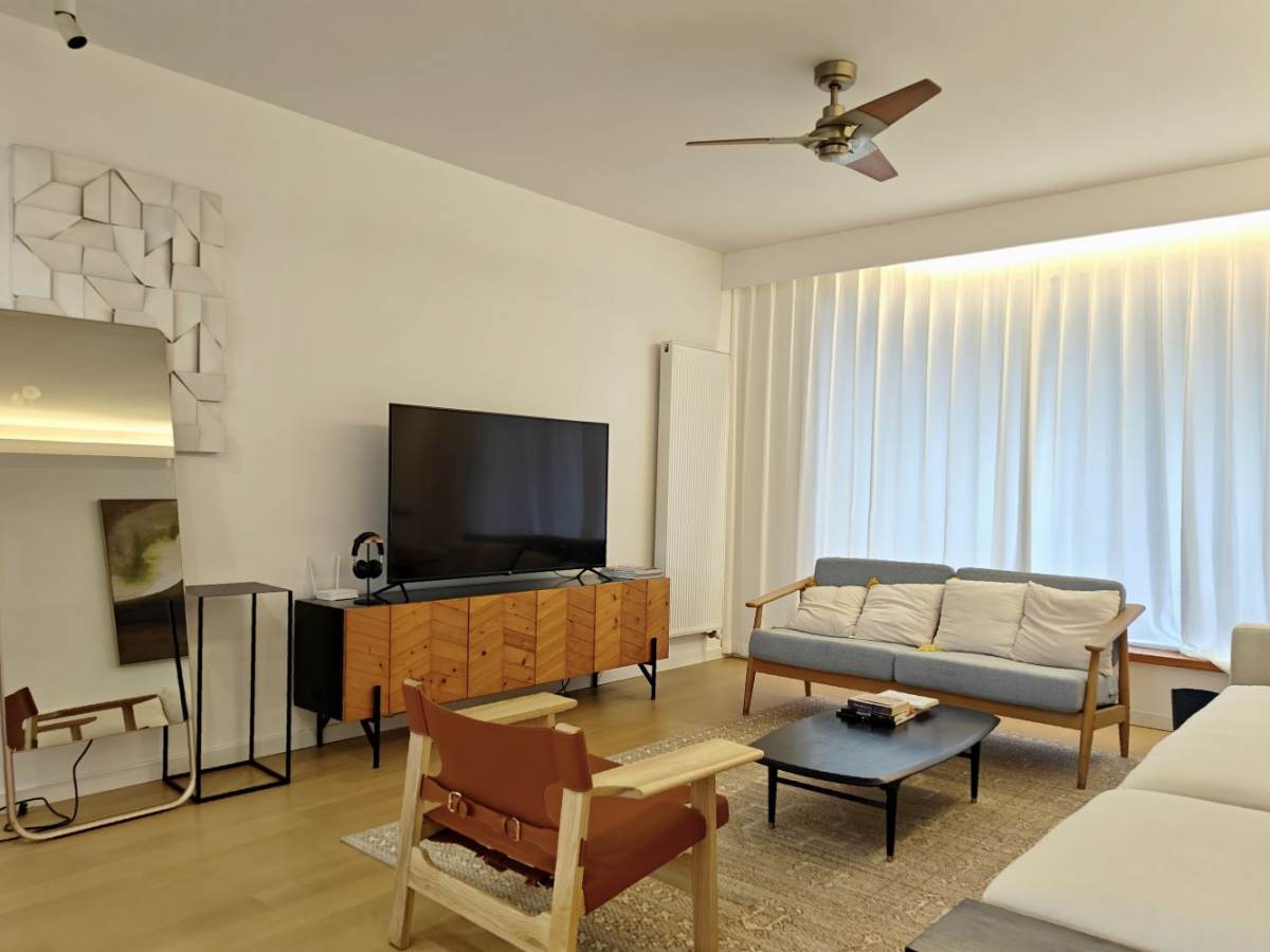 Housing image — Living Room